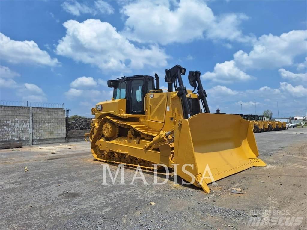 CAT D8 Spycharki gąsienicowe