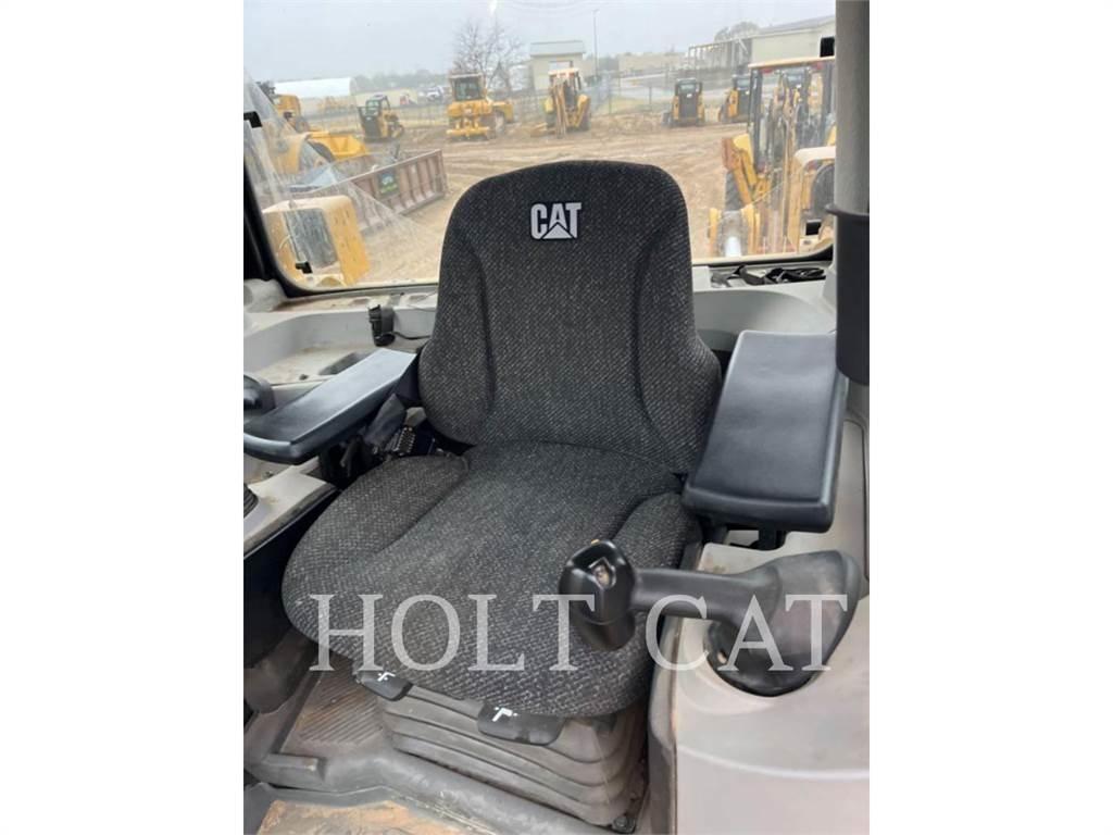 CAT D8 Spycharki gąsienicowe
