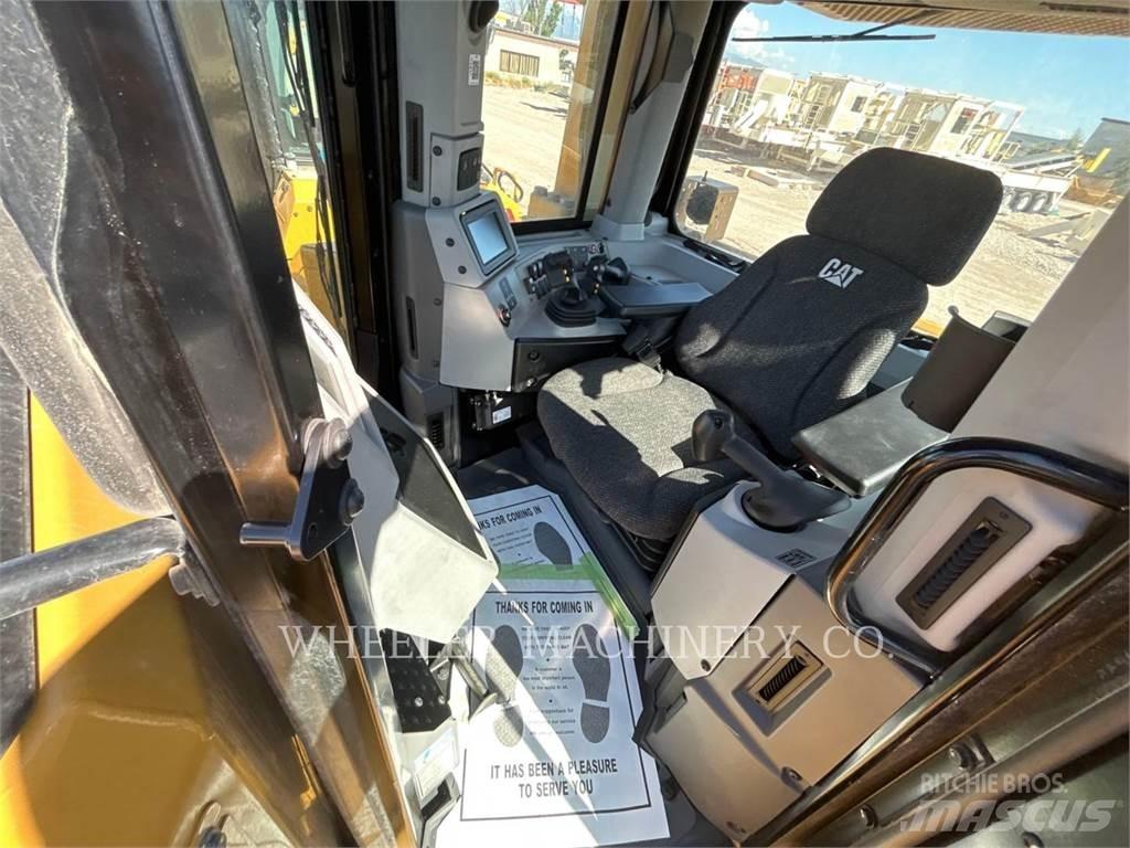 CAT D8 SU Spycharki gąsienicowe