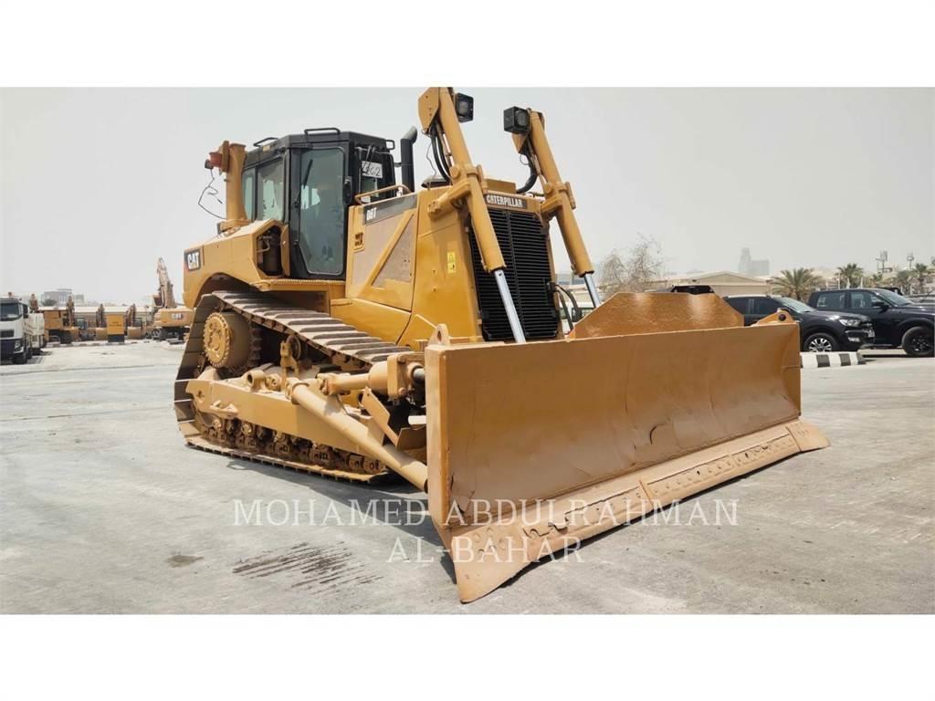 CAT D8T Spycharki gąsienicowe