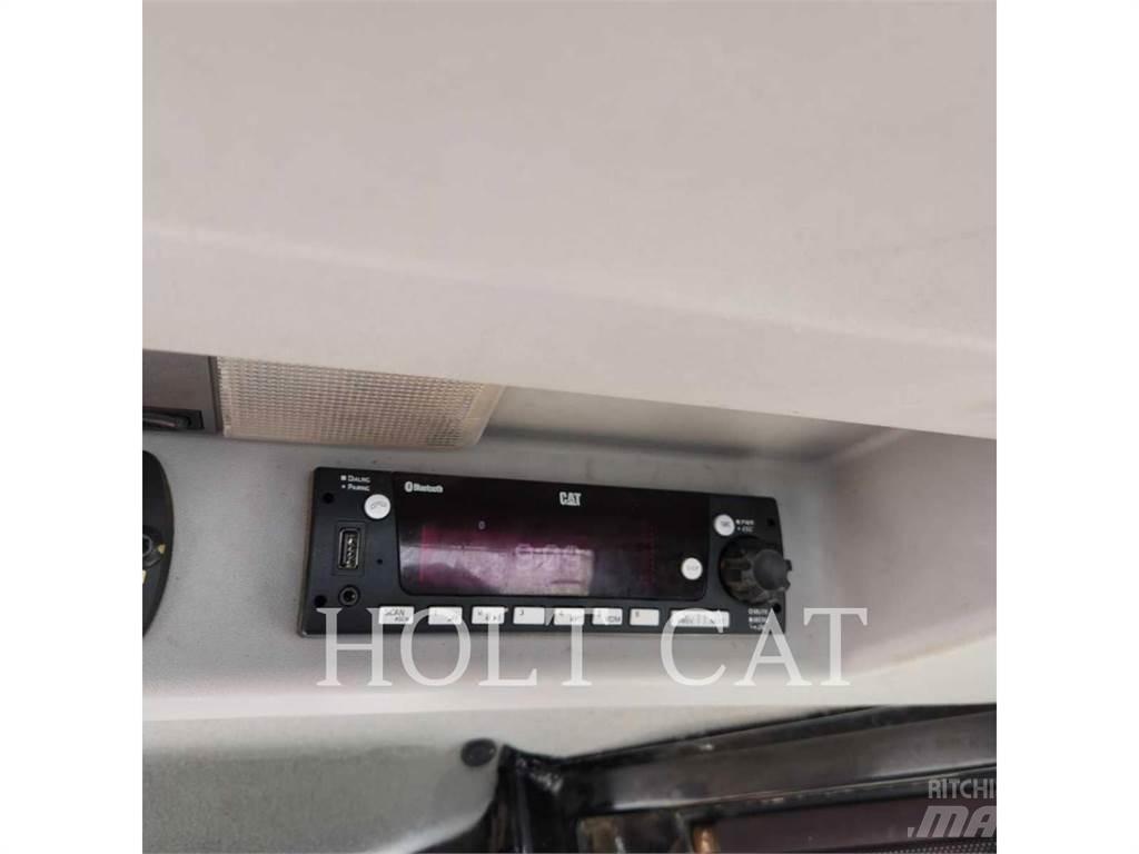 CAT D8T Spycharki gąsienicowe