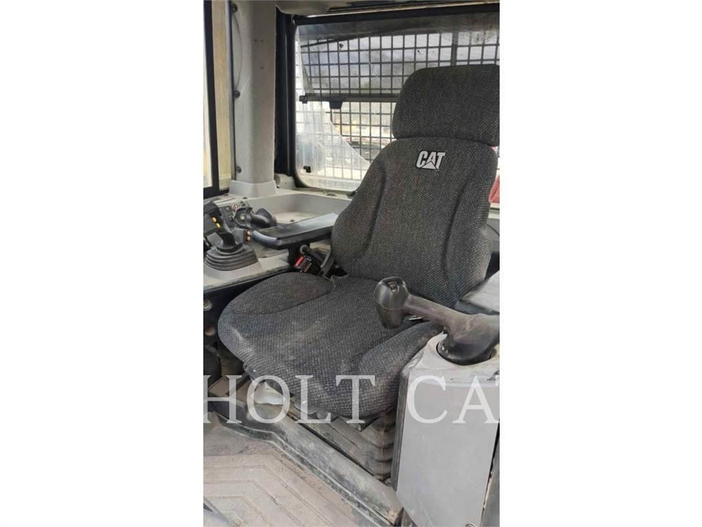 CAT D8T Spycharki gąsienicowe