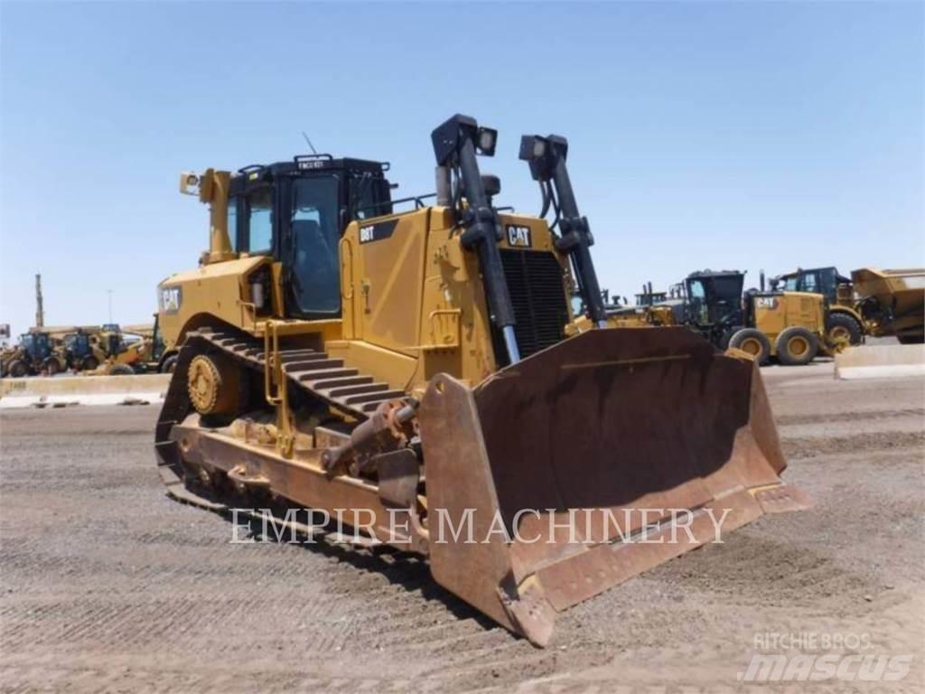 CAT D8T Spycharki gąsienicowe