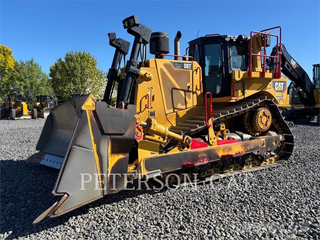 CAT D8T Spycharki gąsienicowe