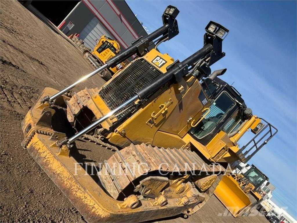 CAT D8T Spycharki gąsienicowe