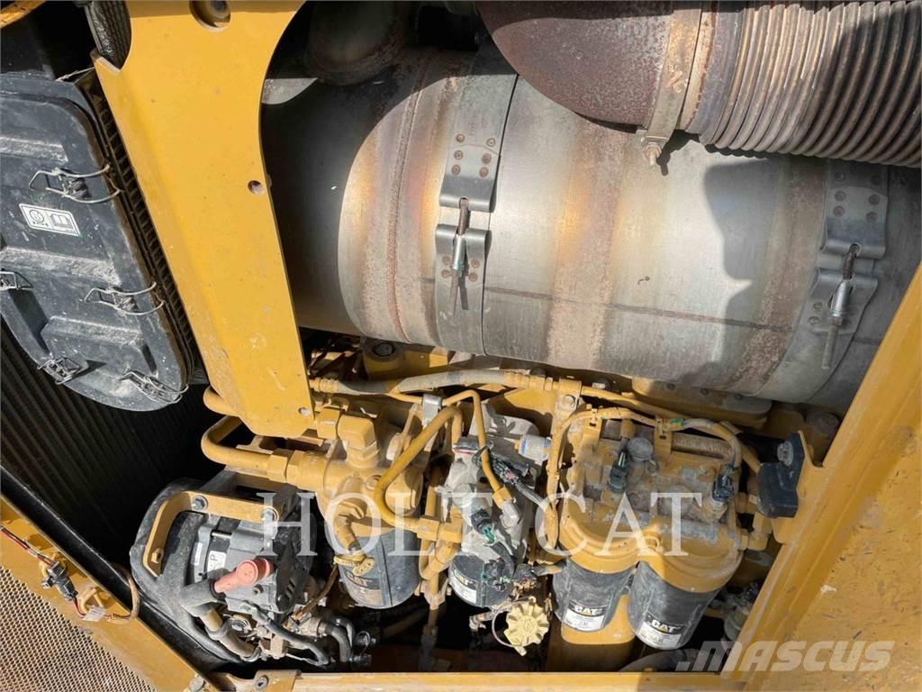 CAT D8T MS Spycharki gąsienicowe