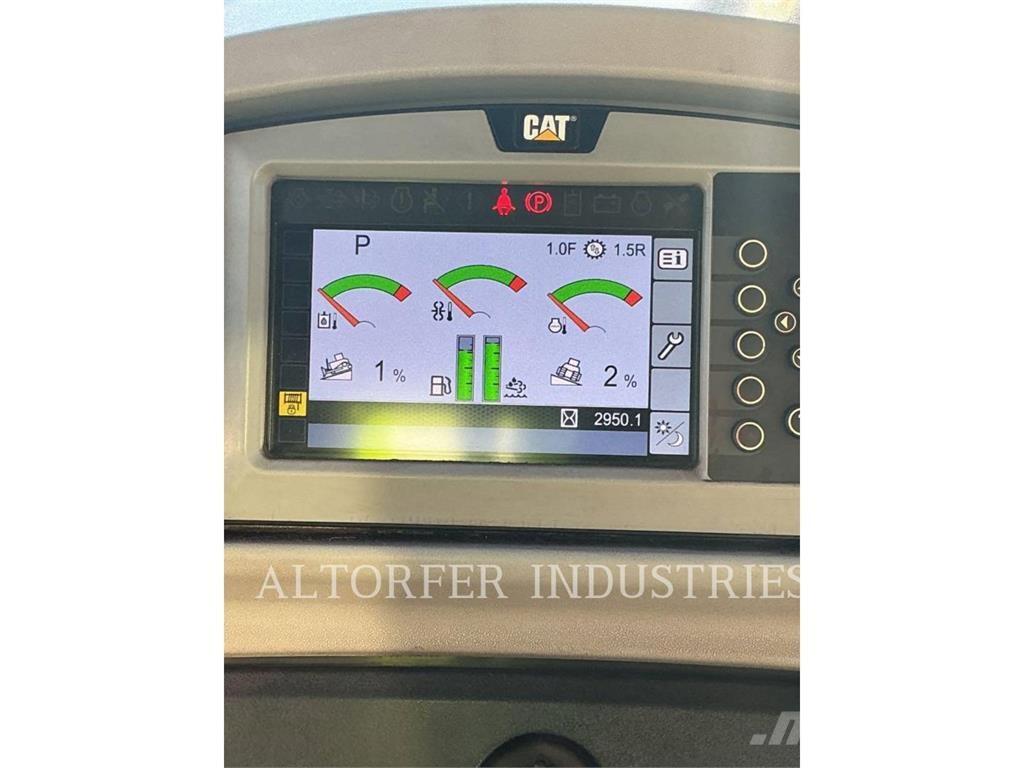 CAT D8T W Spycharki gąsienicowe