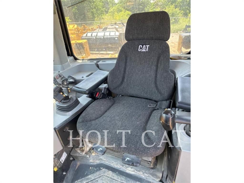 CAT D8TMSABRI3 Spycharki gąsienicowe