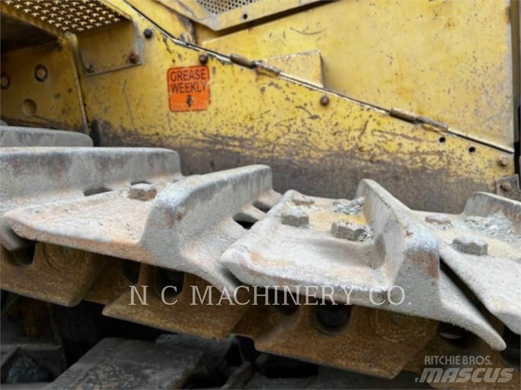 CAT D9N Spycharki gąsienicowe