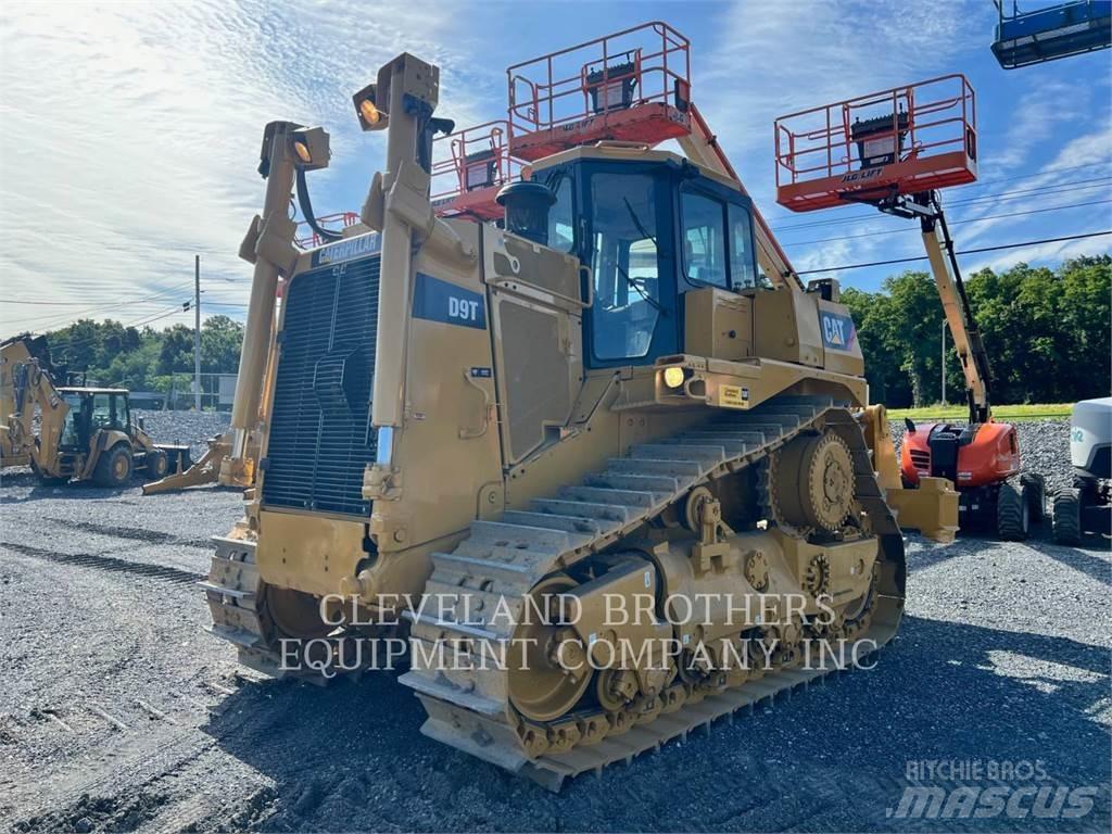 CAT D9T Spycharki gąsienicowe