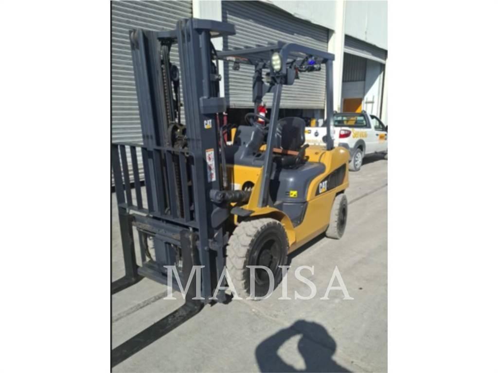 CAT DP30NM5-D Wózki widłowe inne