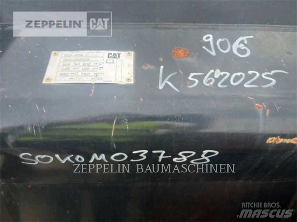 CAT ERDBAUSCHAUFEL Łyżki do ładowarek