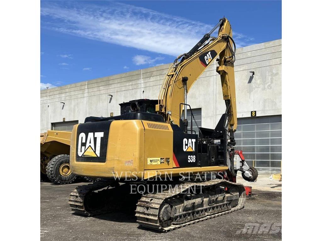 CAT FM538 Traktory leśne
