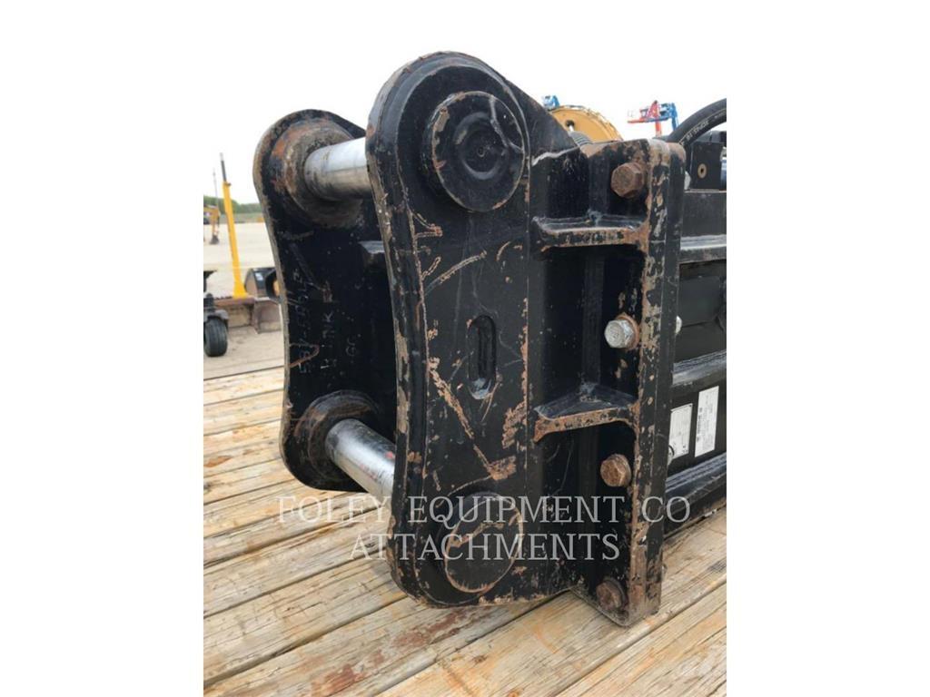 CAT HB120GC-B Koparki gąsienicowe