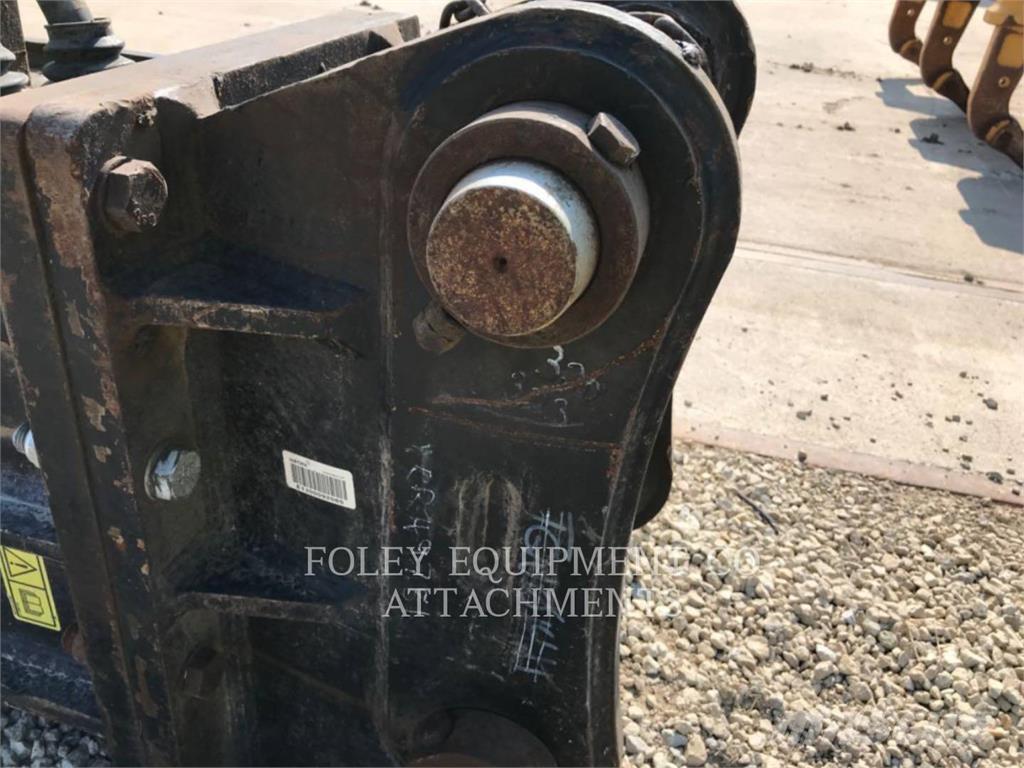 CAT HB120GC-B Koparki gąsienicowe