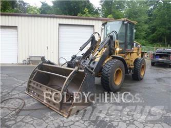CAT IT28G Ładowarki kołowe