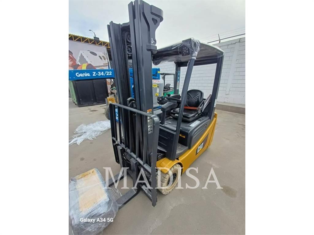 CAT LIFT TRUCKS 2ET3000 Wózki widłowe inne