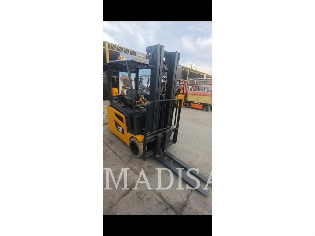 CAT LIFT TRUCKS 2ET4000 Wózki widłowe inne