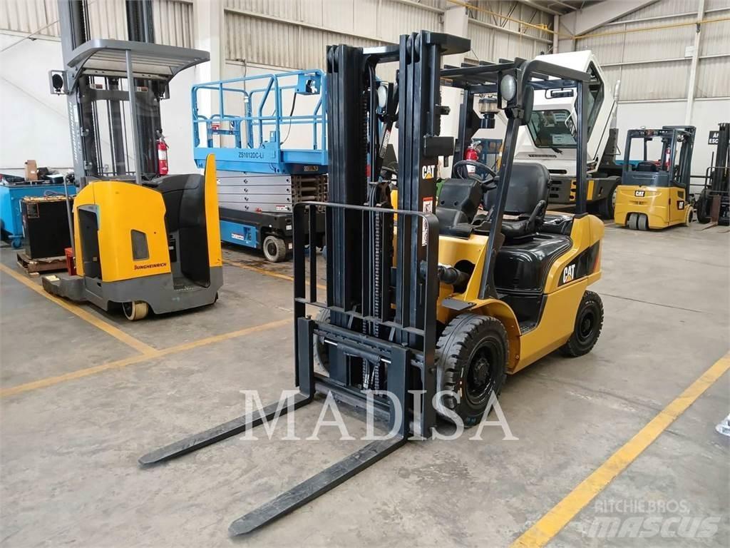 CAT LIFT TRUCKS DP25NM5 Wózki widłowe inne