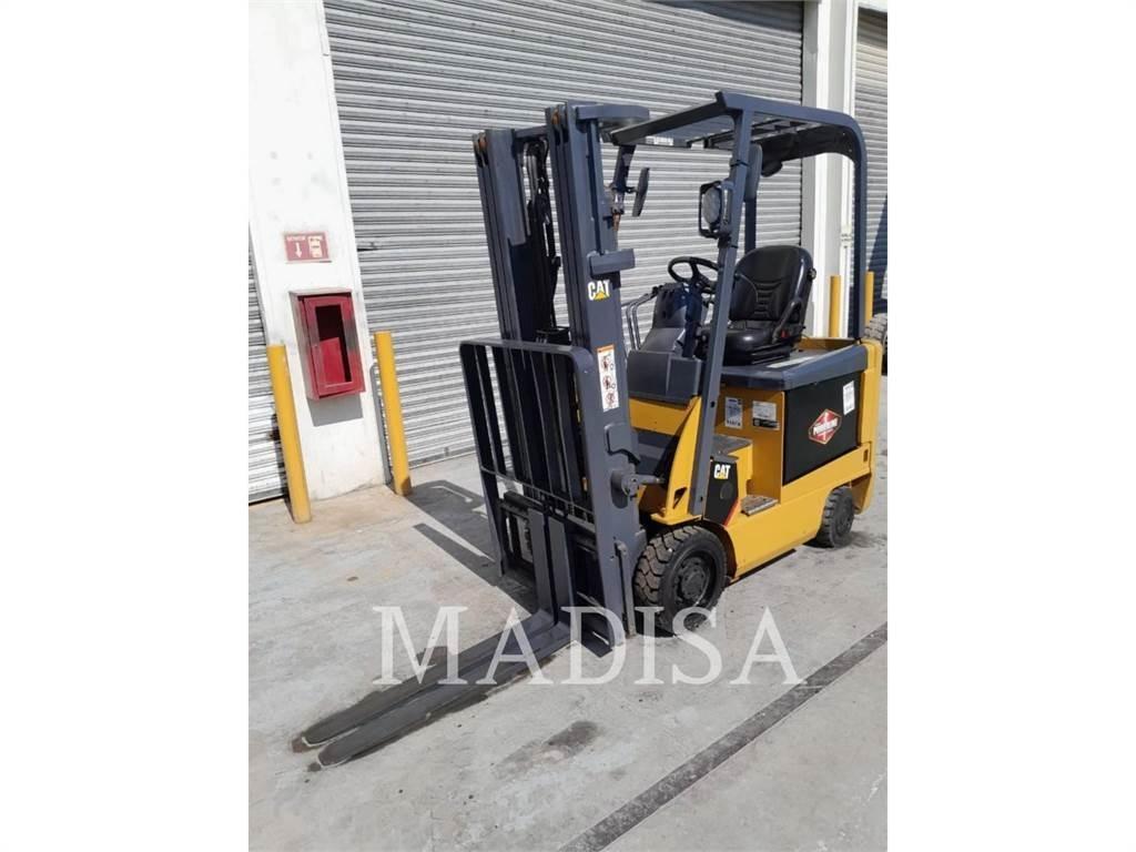 CAT LIFT TRUCKS E3500 Wózki widłowe inne