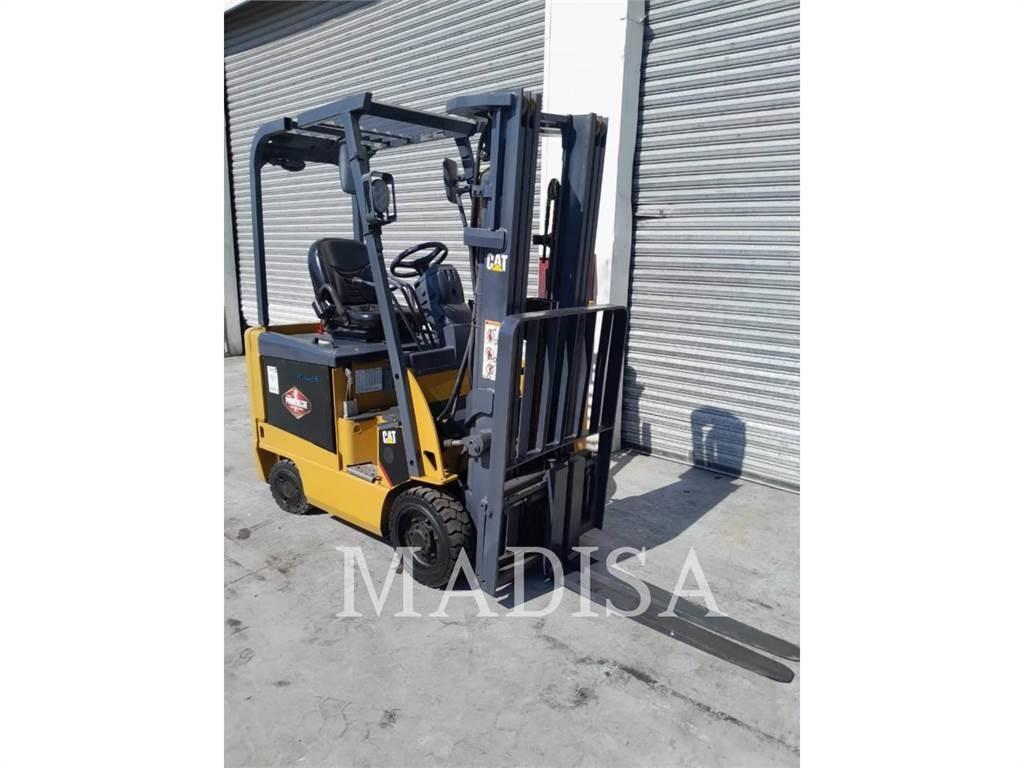 CAT LIFT TRUCKS E3500 Wózki widłowe inne