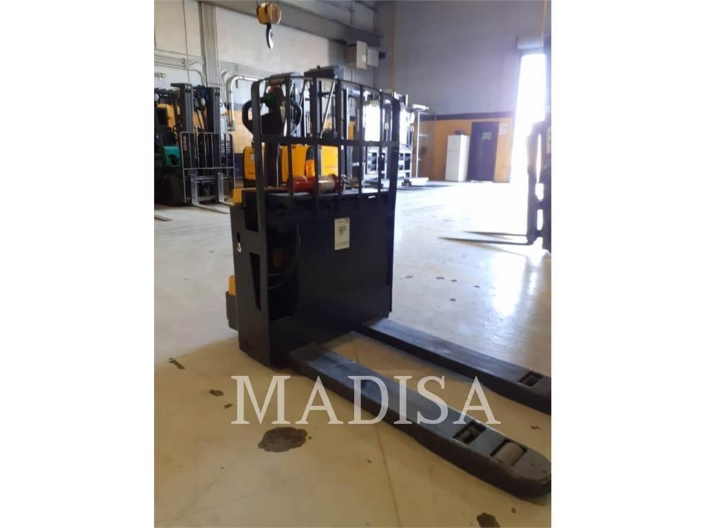 CAT LIFT TRUCKS EJE120E Wózki widłowe inne