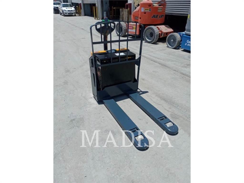 CAT LIFT TRUCKS EJE120E Wózki widłowe inne