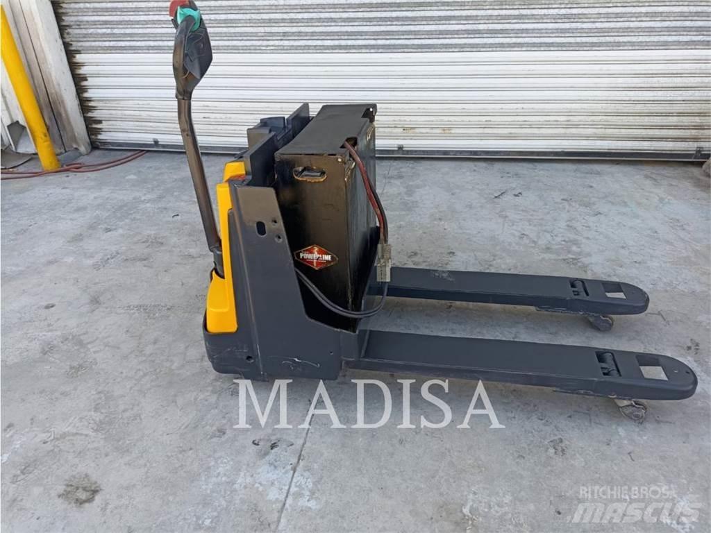 CAT LIFT TRUCKS EJE120E Wózki widłowe inne