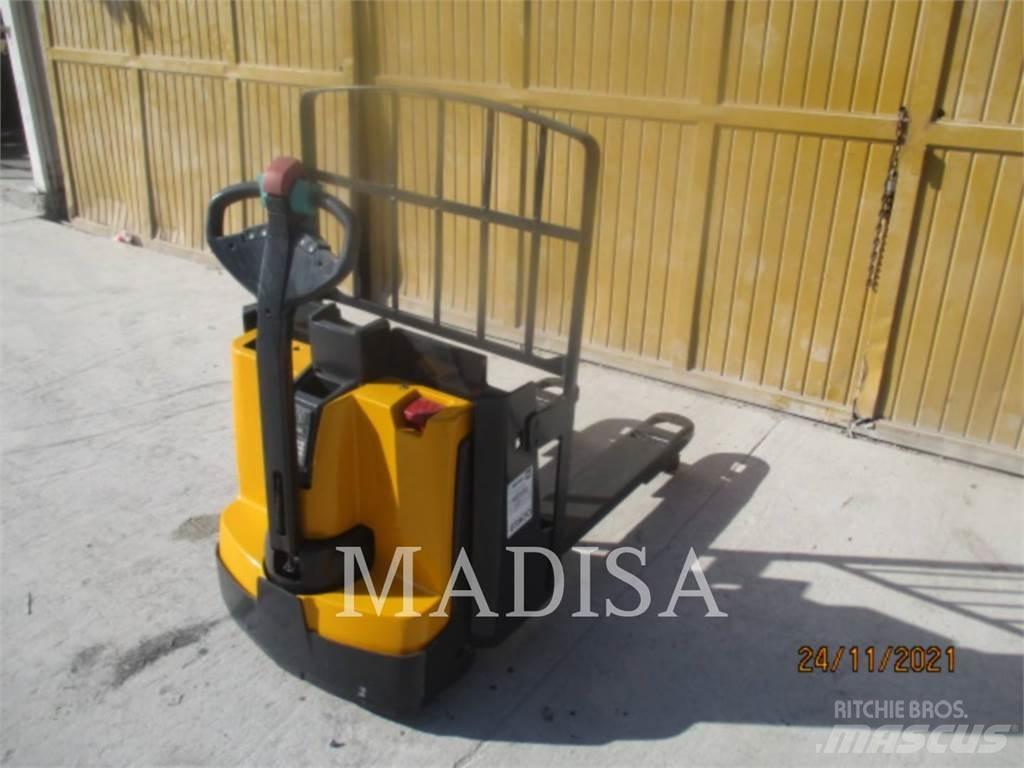 CAT LIFT TRUCKS EJE120E Wózki widłowe inne