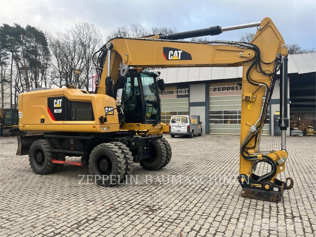 CAT M320F Koparki kołowe