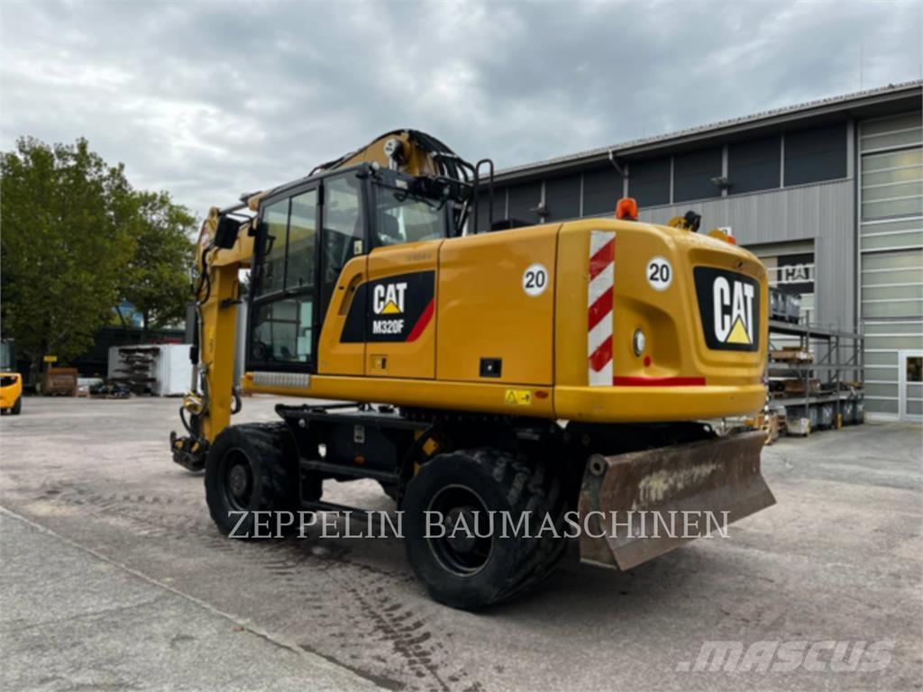 CAT M320F Koparki kołowe