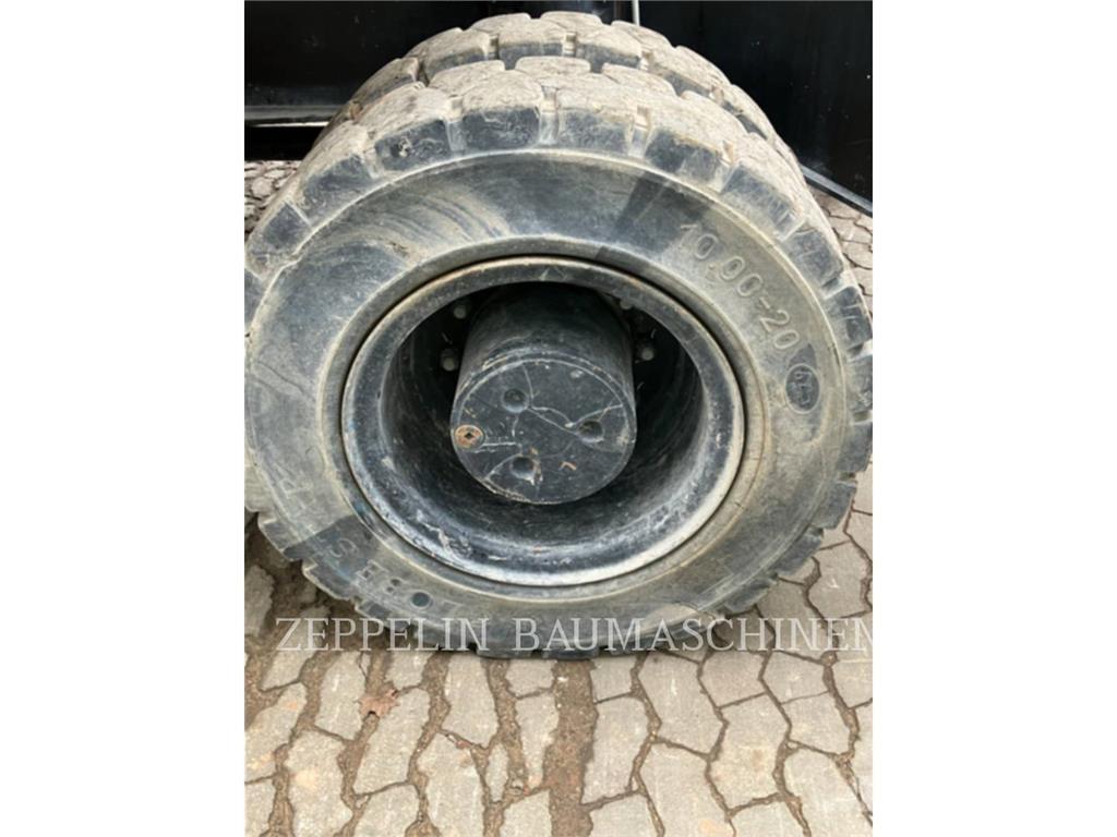 CAT MH3024-06C Koparki wyburzeniowe