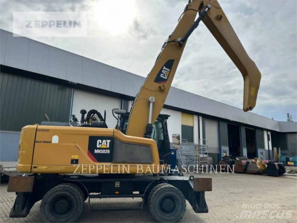 CAT MH3026-06C Koparki wyburzeniowe
