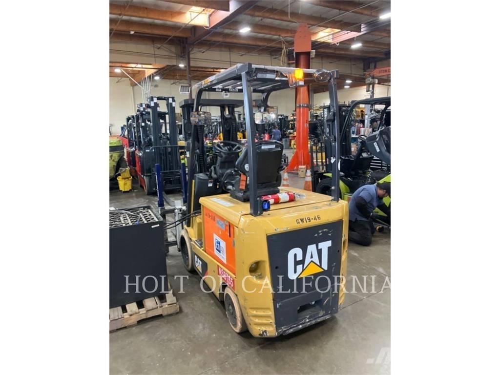 CAT MITSUBISHI EC30N2 Wózki elektryczne