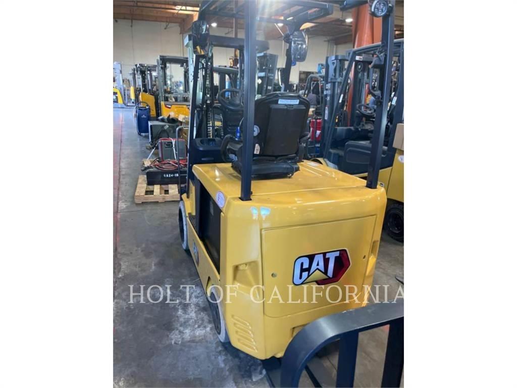 CAT MITSUBISHI EC30N3 Wózki elektryczne