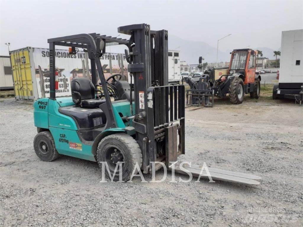 CAT MITSUBISHI FD30NM5 Wózki widłowe inne