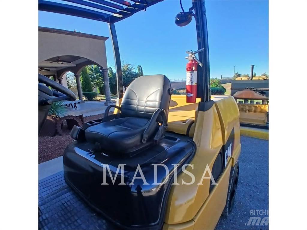 CAT MITSUBISHI PD11000 Wózki Diesla