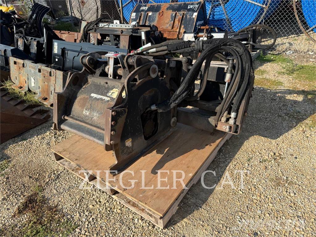 CAT PC205 Ładowarki burtowe