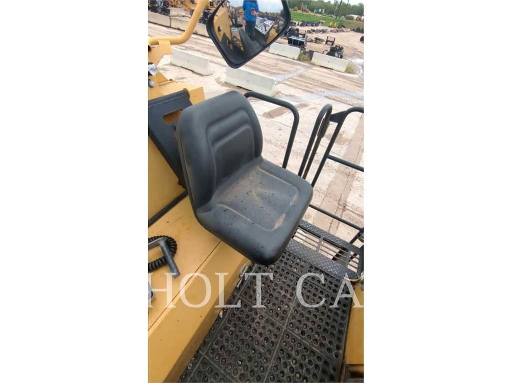 CAT PM200 Recyklery do asfaltu