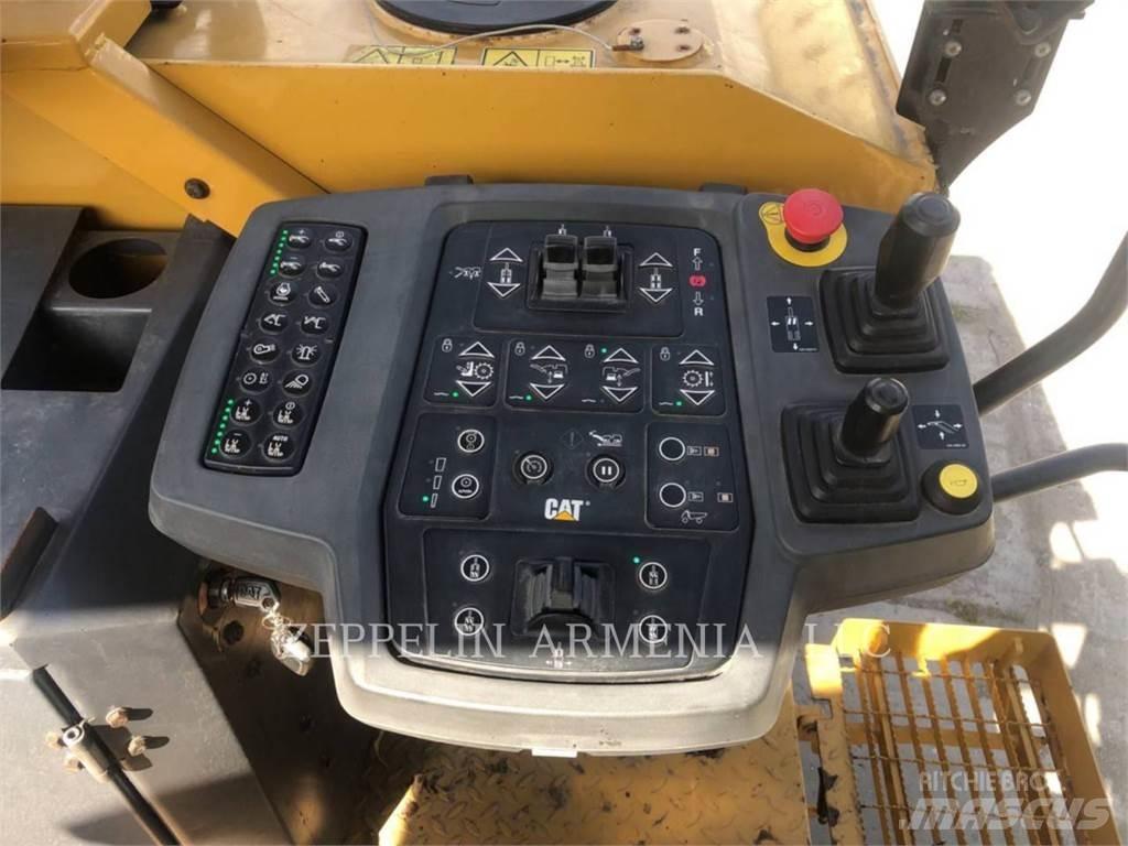 CAT PM620-02LRC Frezarki do asfaltu