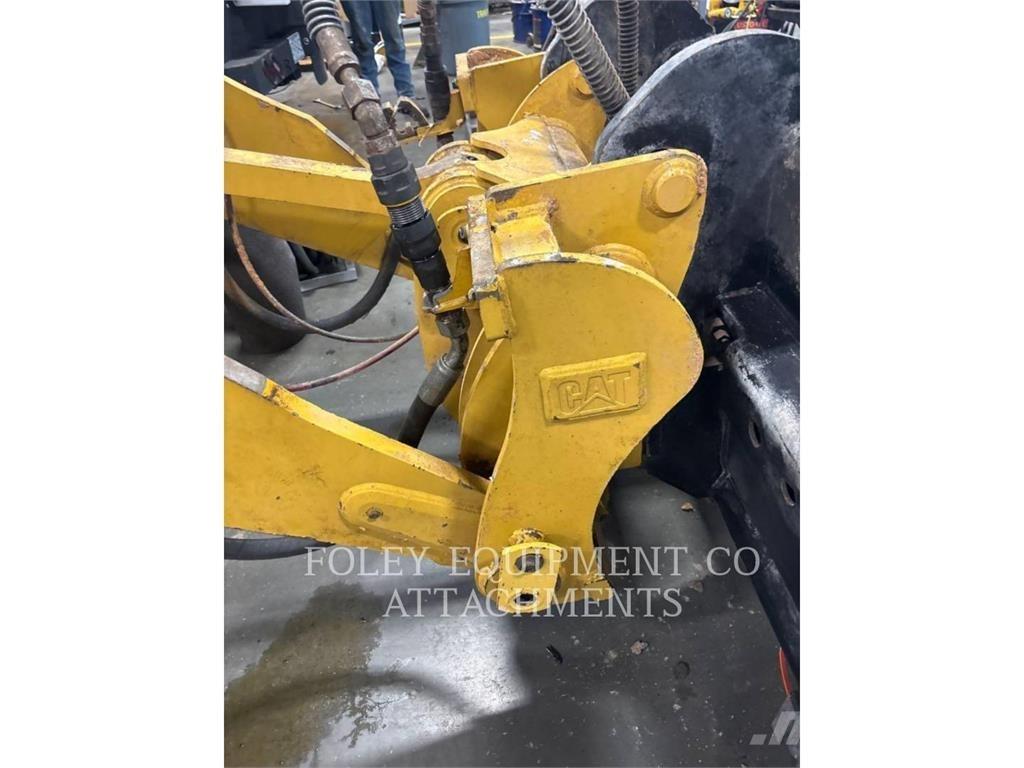 CAT QC930MT Ładowarki kołowe