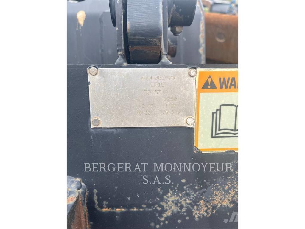 CAT RATEAU PAYSAGE/LR15 Maszyny budowlane - Inne