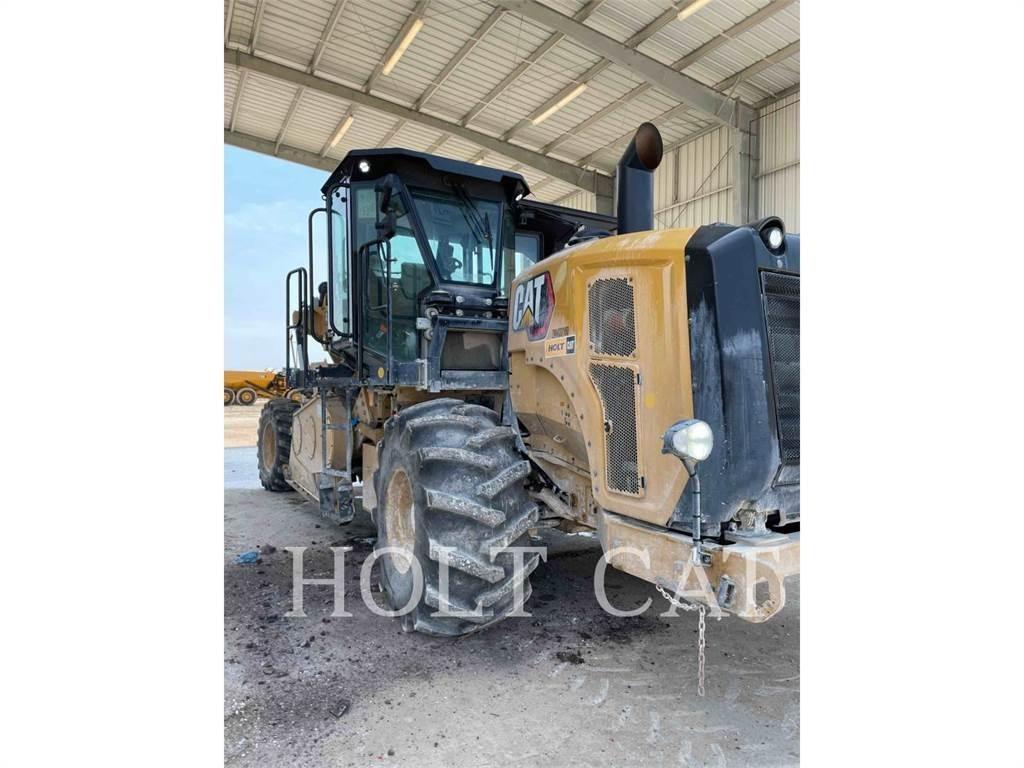 CAT RM400 Recyklery do asfaltu
