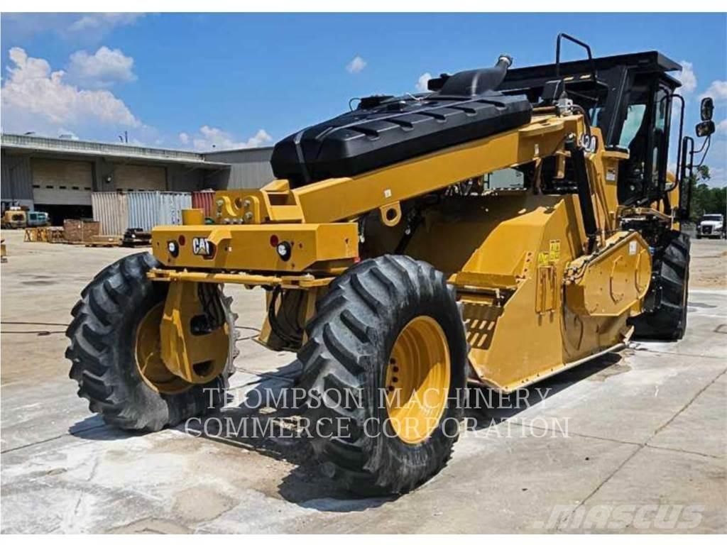 CAT RM400 Recyklery do asfaltu