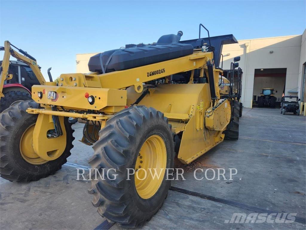 CAT RM400 Recyklery do asfaltu