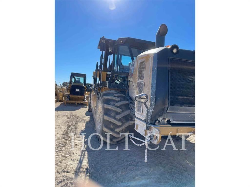 CAT RM400 CAB Recyklery do asfaltu