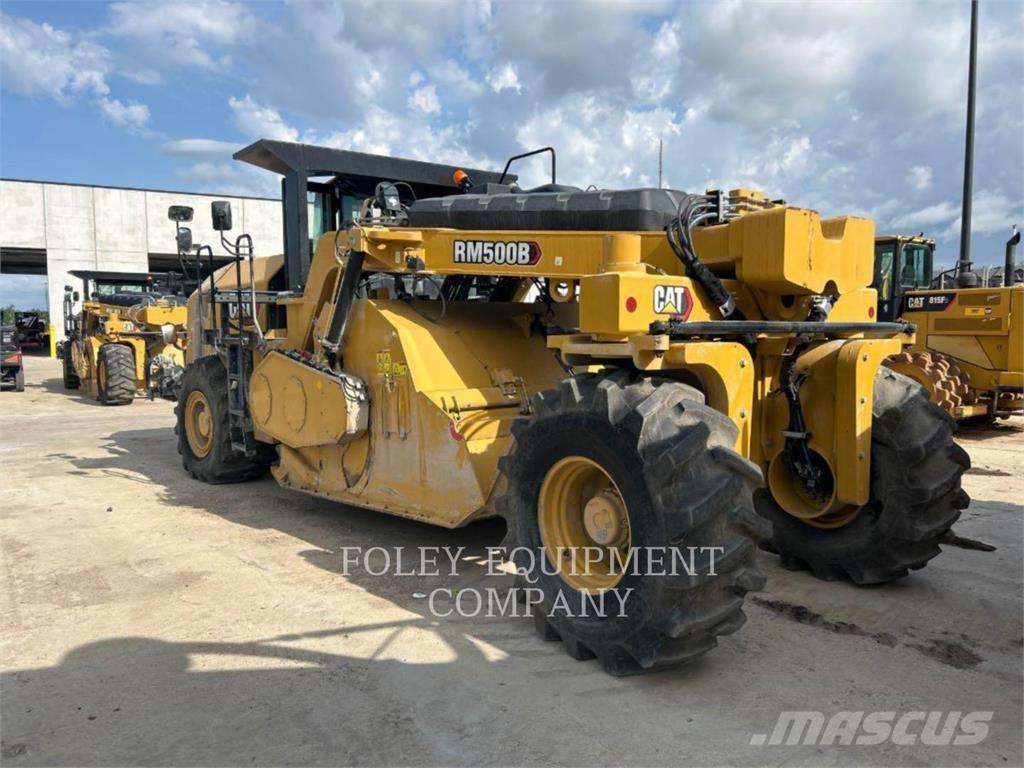 CAT RM500B Rozściełacze do asfaltu