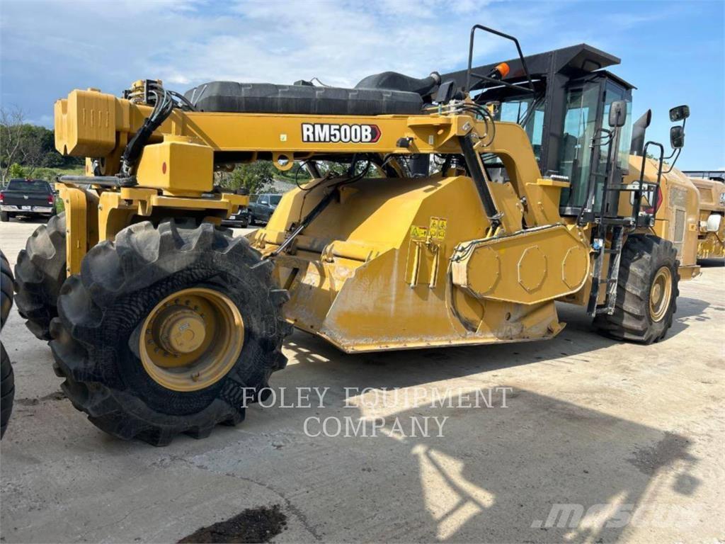 CAT RM500B Rozściełacze do asfaltu