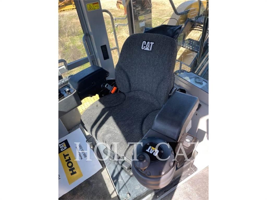 CAT RM500B CAB Recyklery do asfaltu