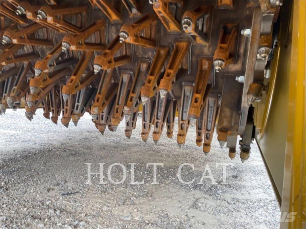 CAT RM500B CAB Recyklery do asfaltu